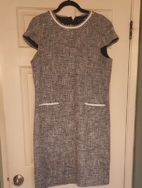 St. John Gray and White Tweed Midi Sheath Dress
